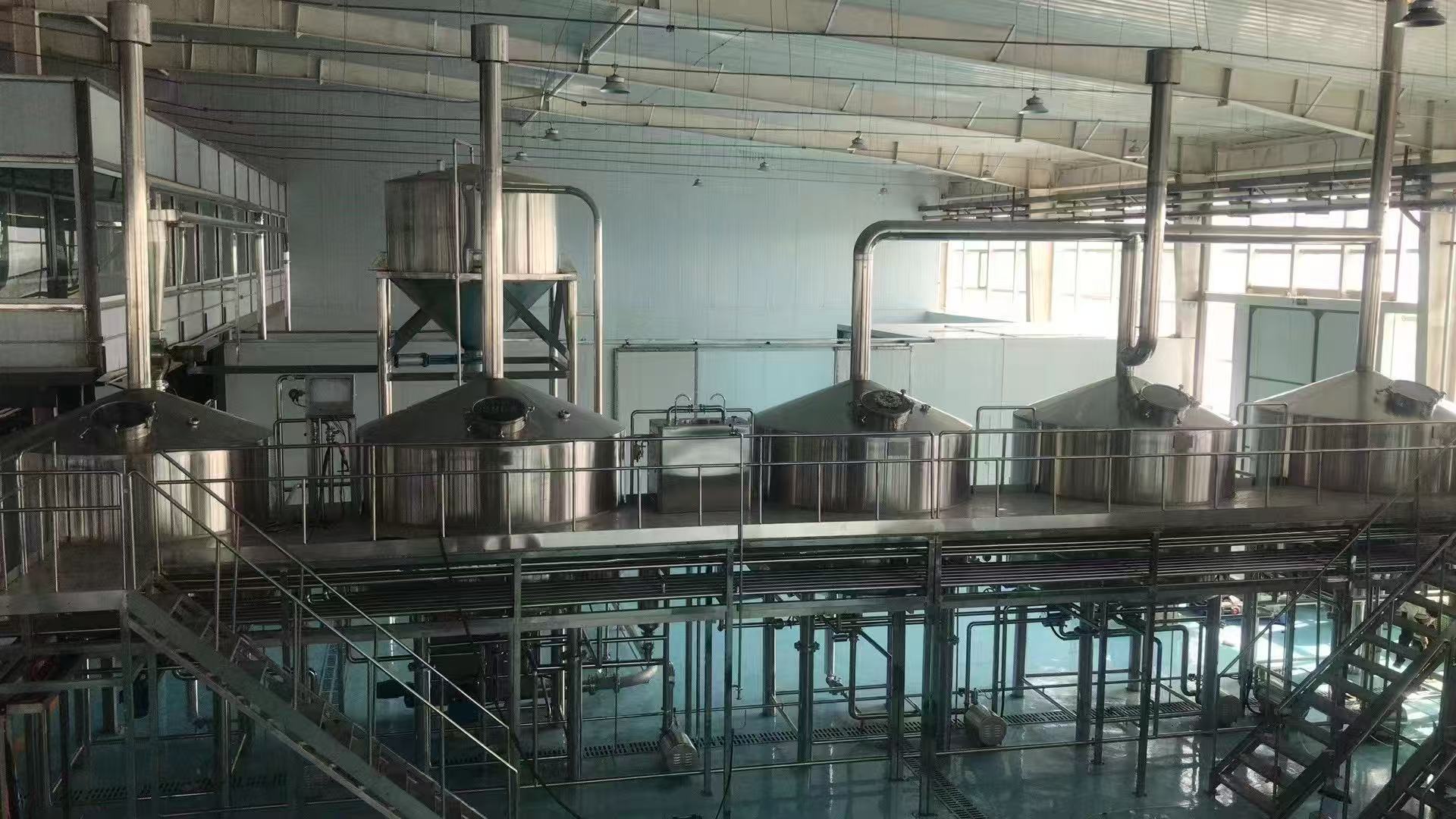 绥棱精酿啤酒设备厂—精酿啤酒设备主要生产工艺与核心技术